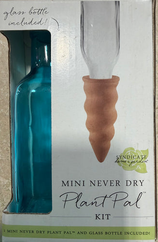 NEVER DRY PLANT PAL W/VINTAGE WATERING BOTTLE