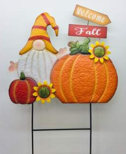 METAL GNOMES W/ PUMPKINS LG
