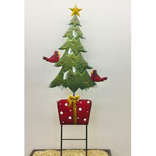 Cheap Carls Metal Tree W/ Cardinals